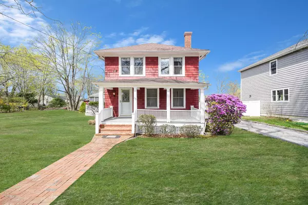 279 Sunset AVE, Westhampton Beach, NY 11978