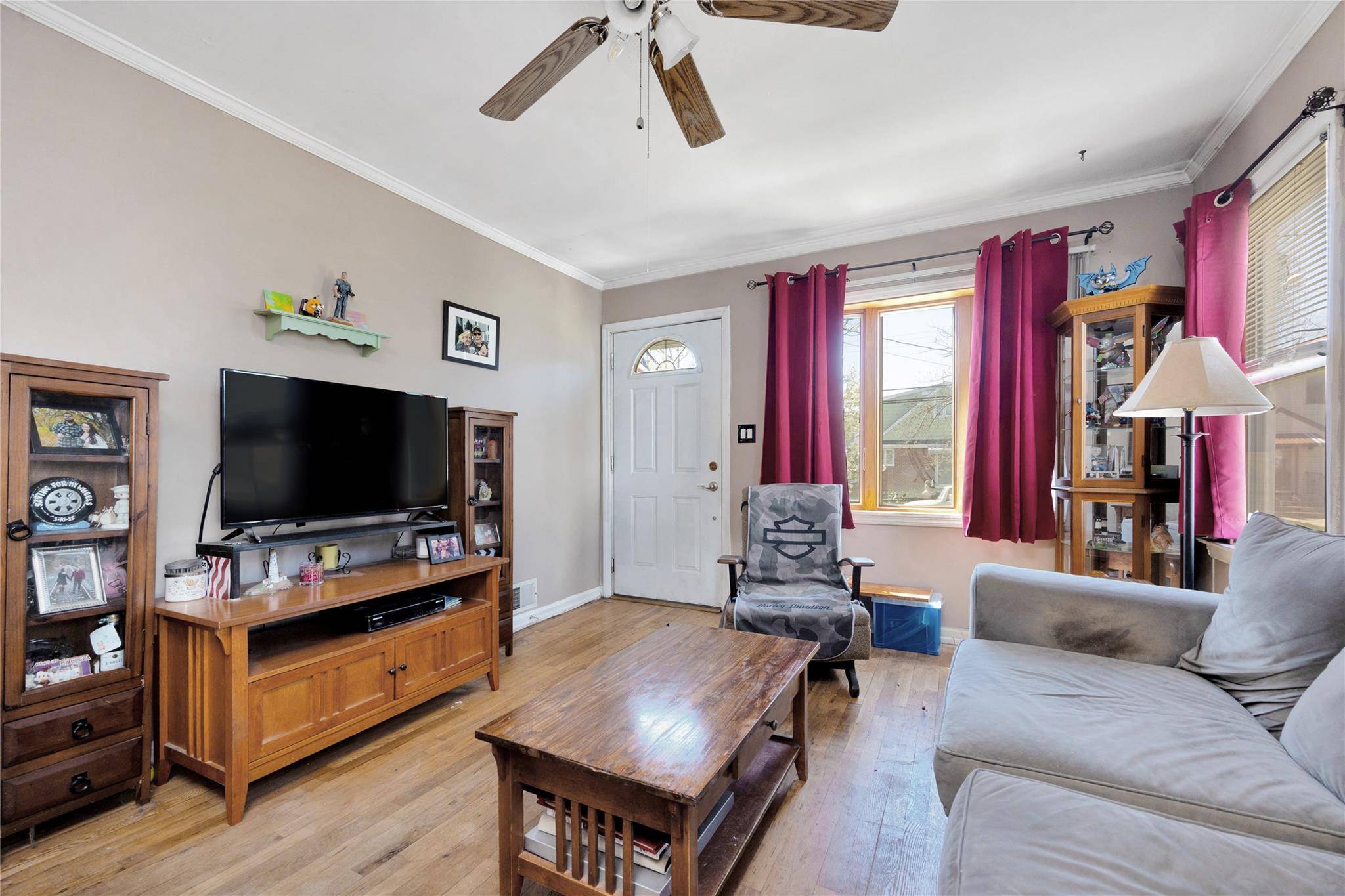 Elmont, NY 11003,35 Franklin ST