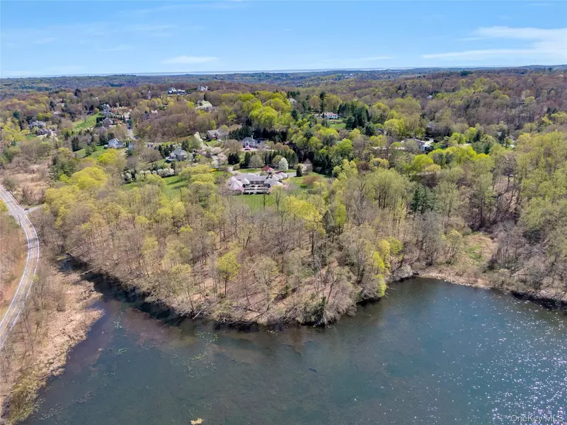 4-6 Wampus Lake Wampus Lake DR, Armonk, NY 10504