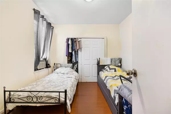 Brooklyn, NY 11214,2062 77th ST