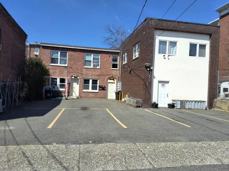 282 Ann ST, Newburgh, NY 12550