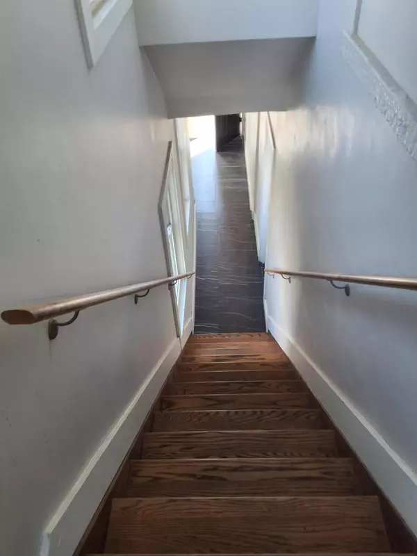 Newburgh, NY 12550,282 Ann ST