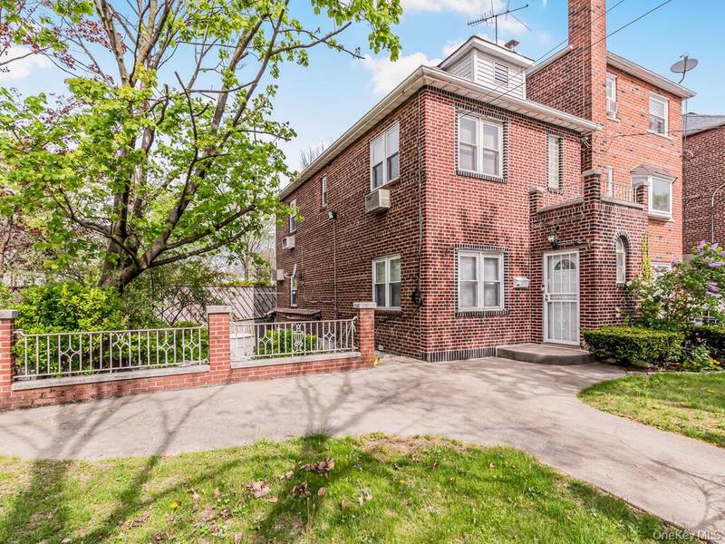 1311-1313 Kearney AVE, Bronx, NY 10465