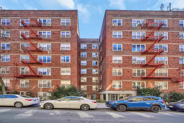 3176 Decatur AVE #1I, Bronx, NY 10467