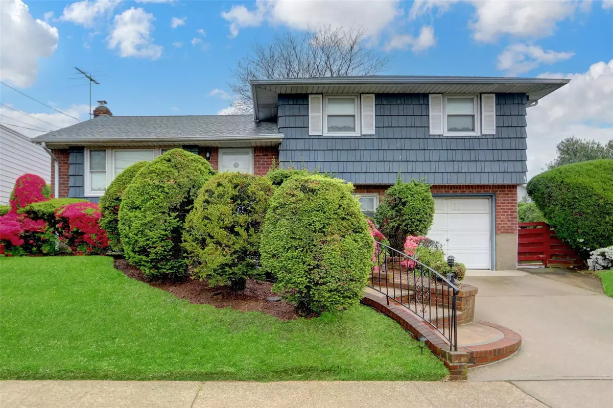 West Hempstead, NY 11552,106 Osborne RD