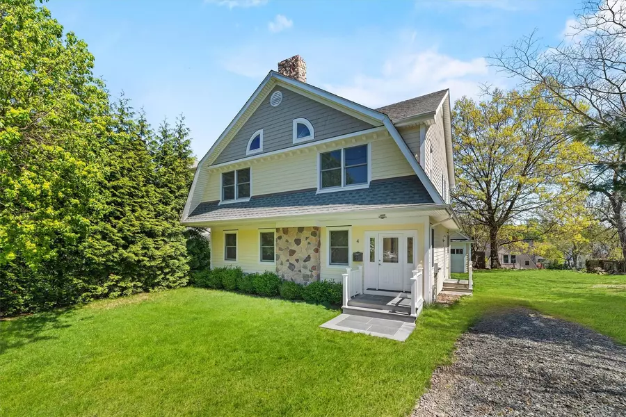 4 Bogert AVE, White Plains, NY 10606