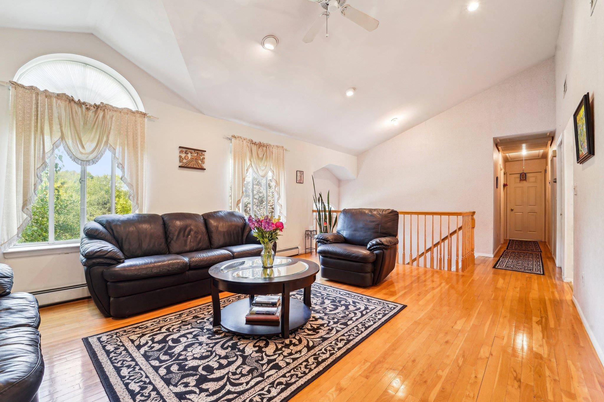 Sparkill, NY 10976,11 Hagan CT