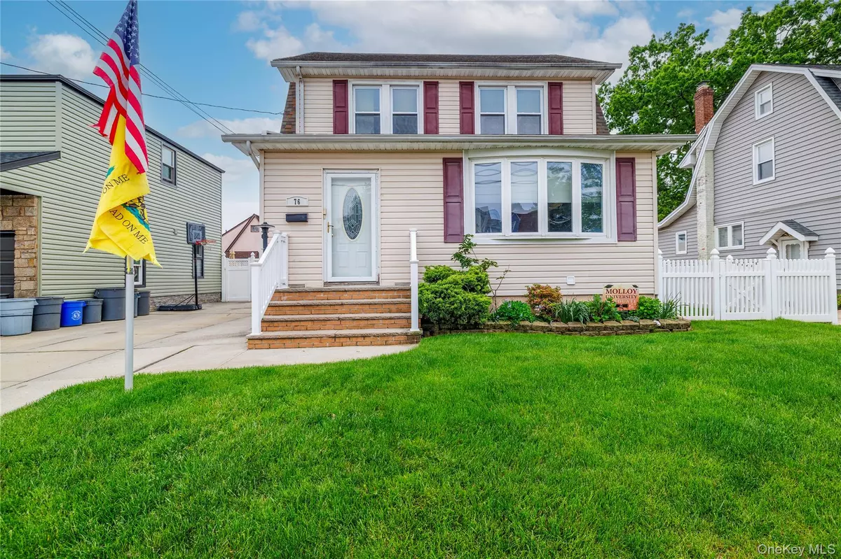 Valley Stream, NY 11580,76 E Argyle ST