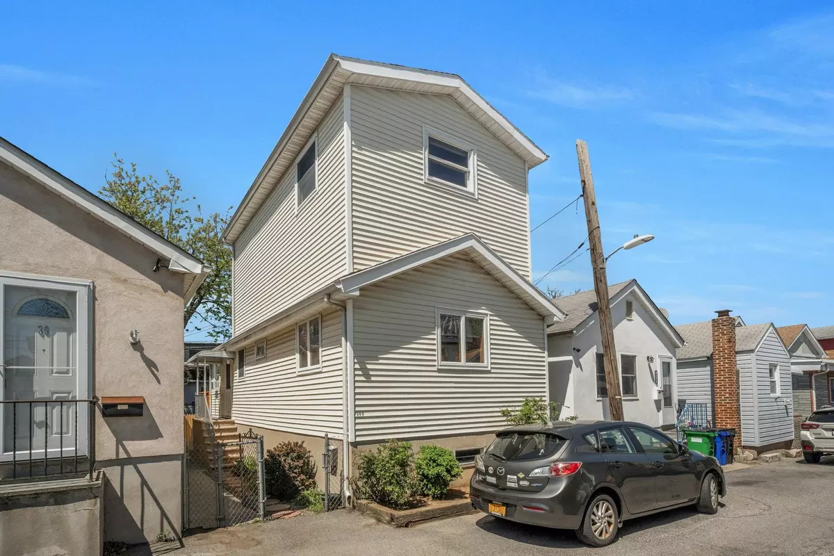 Bronx, NY 10465,38D Edgewater PARK #D