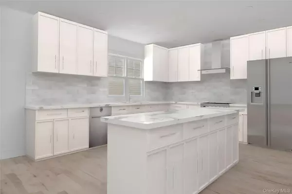 Riverhead, NY 11901,74 Tyler DR