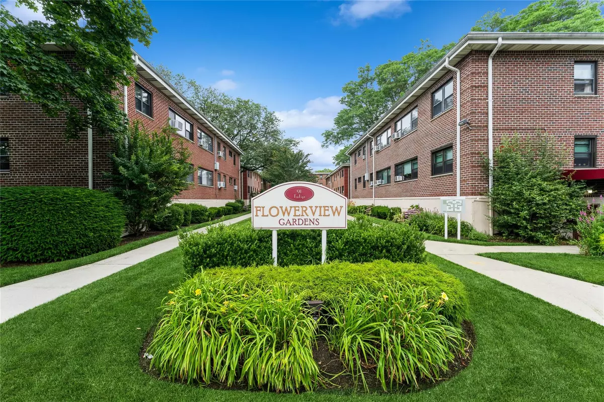 Floral Park, NY 11001,91 Tulip AVE #Rose GL-1