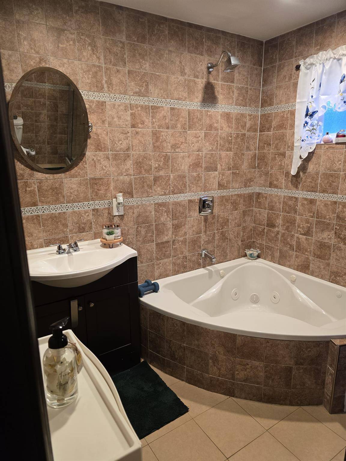 Far Rockaway, NY 11691,516 Beach 45th Street