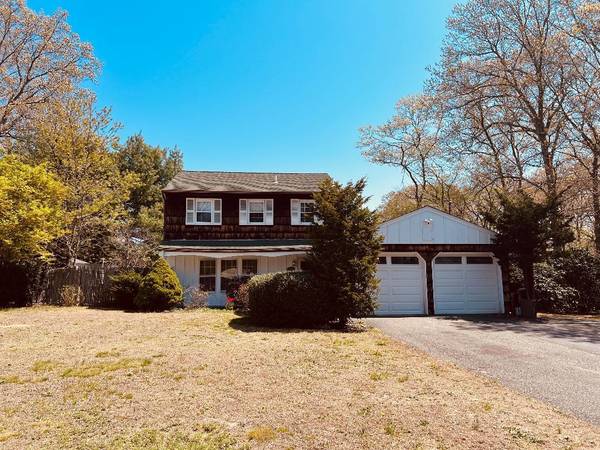 269 Dare RD, Selden, NY 11784