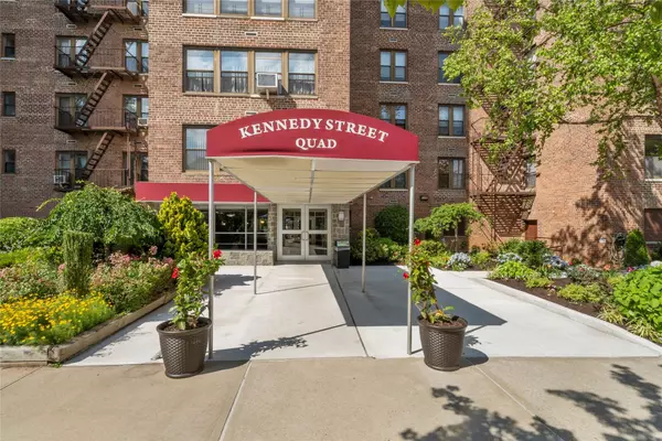 18-35 Corporal Kennedy ST #2K, Bayside, NY 11360