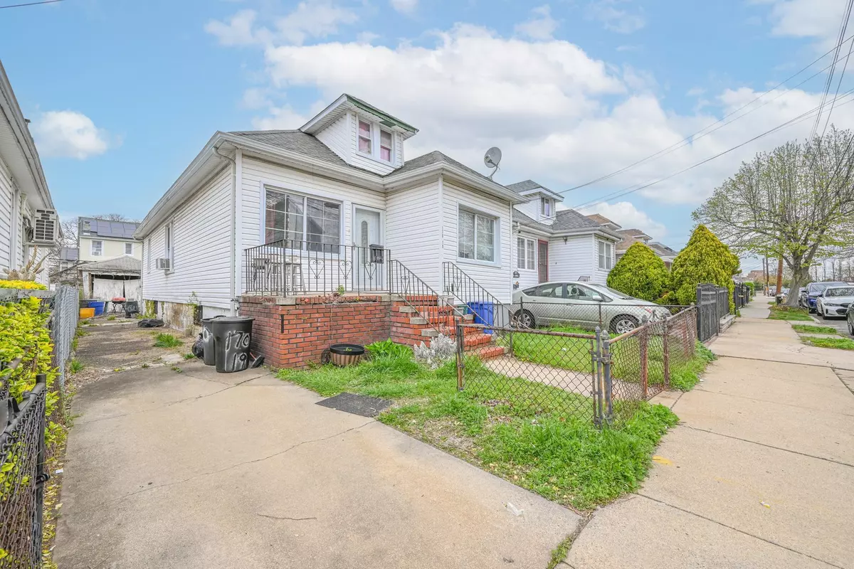 Jamaica, NY 11434,17019 118th RD