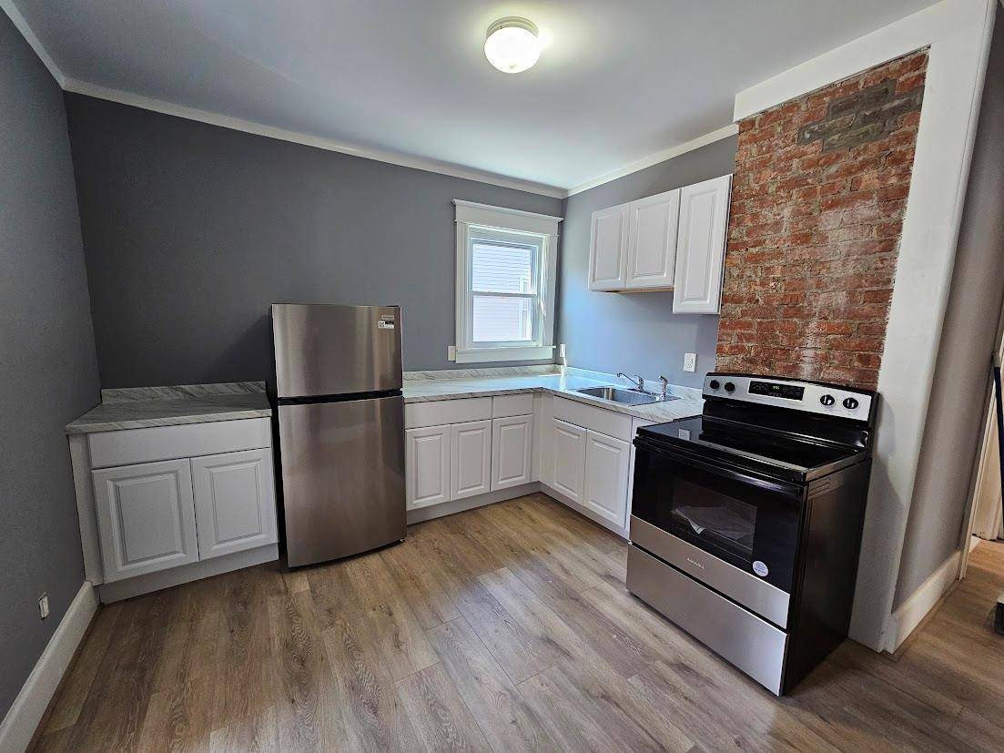 Poughkeepsie, NY 12601,10 Fox TER