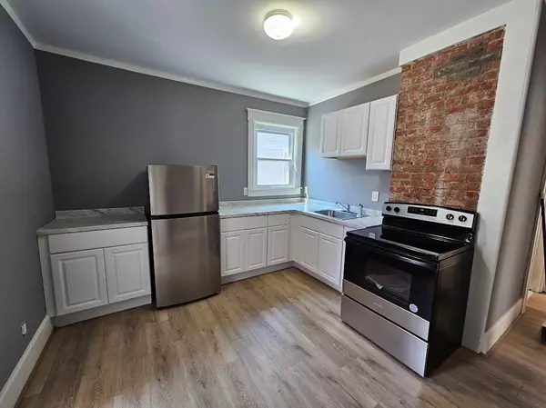 Poughkeepsie, NY 12601,10 Fox TER