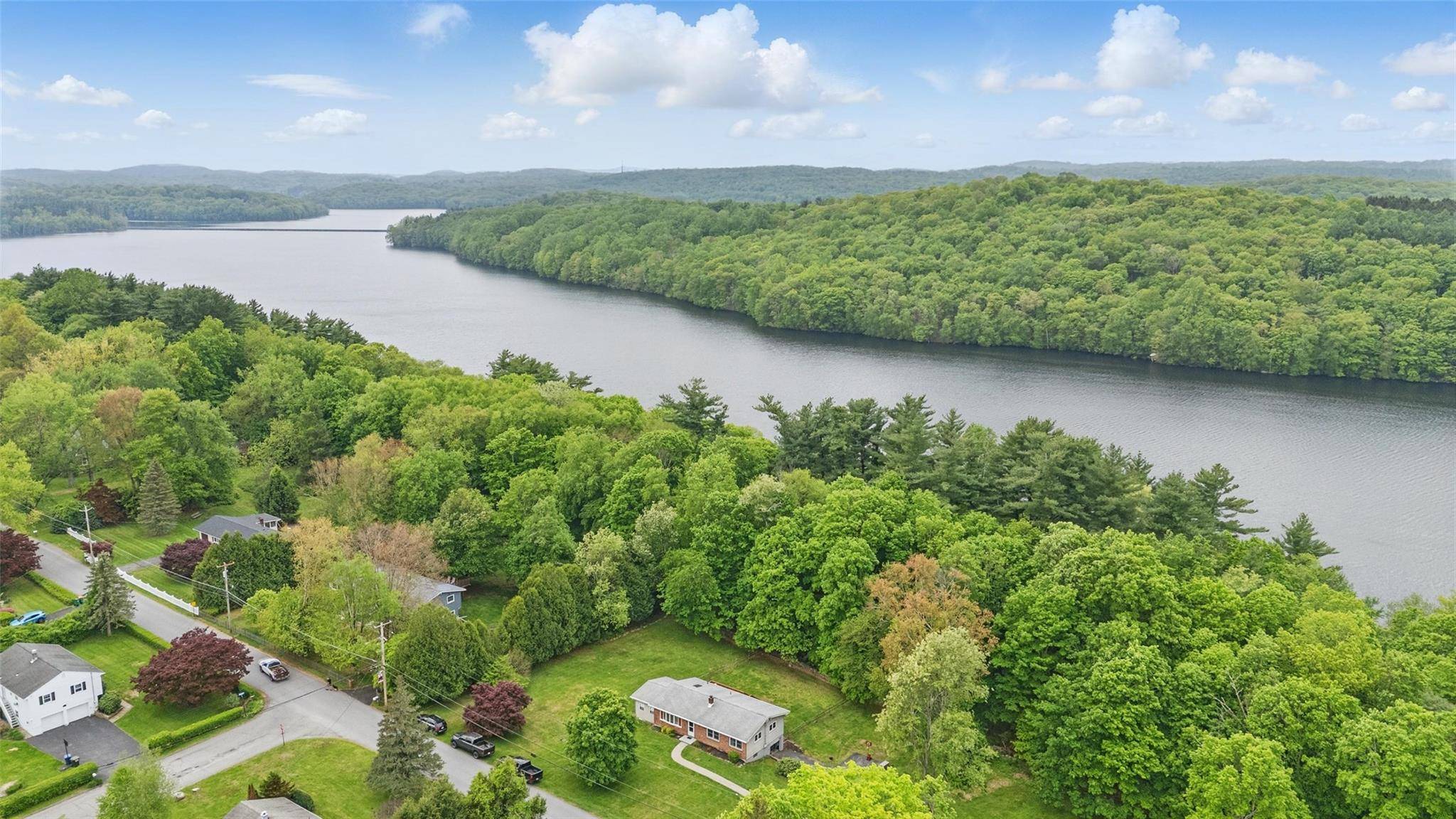167 Dykeman RD, Carmel, NY 10512