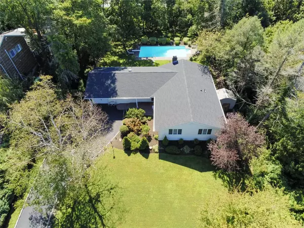 Dix Hills, NY 11746,57 Seward DR