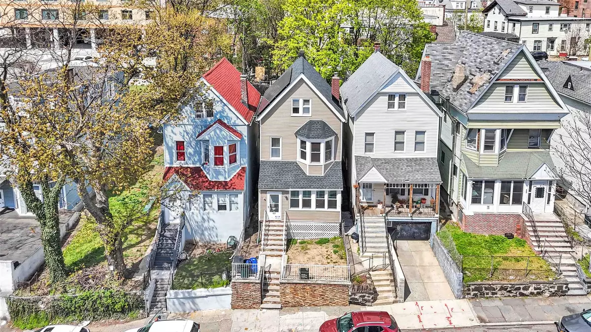 Yonkers, NY 10701,127 Palisade AVE