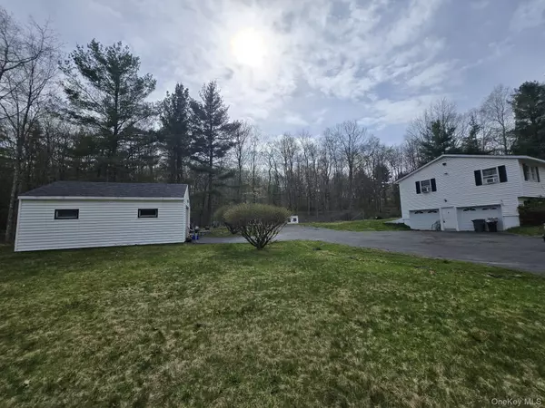 South Fallsburg, NY 12779,99 Pleasant Valley RD