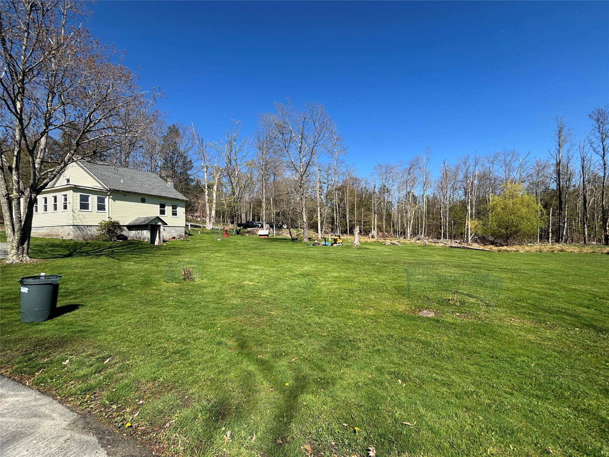 Woodbourne, NY 12788,466 Rose RD