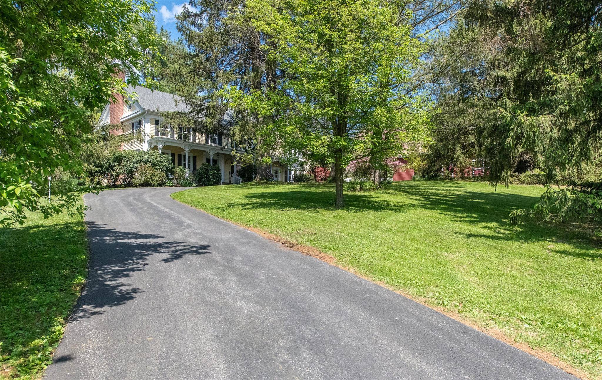37 N Clove RD, Verbank, NY 12585