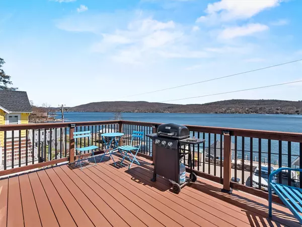 Greenwood Lake, NY 10925,107 Lake Shore RD