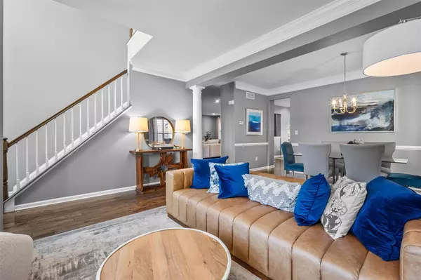 Fishkill, NY 12524,207 Roosevelt DR