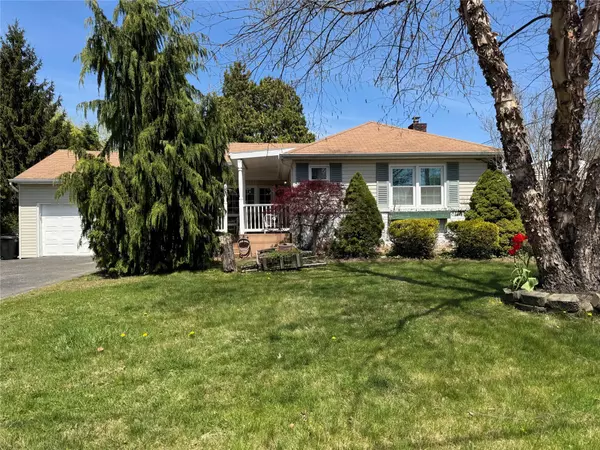 3203 Poplar PL, Wantagh, NY 11793