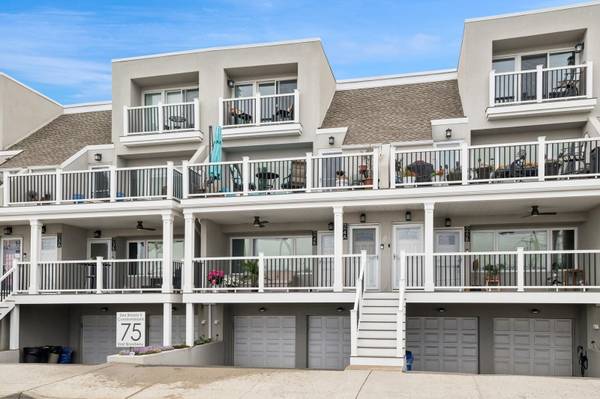 75 E Broadway #4A, Long Beach, NY 11561