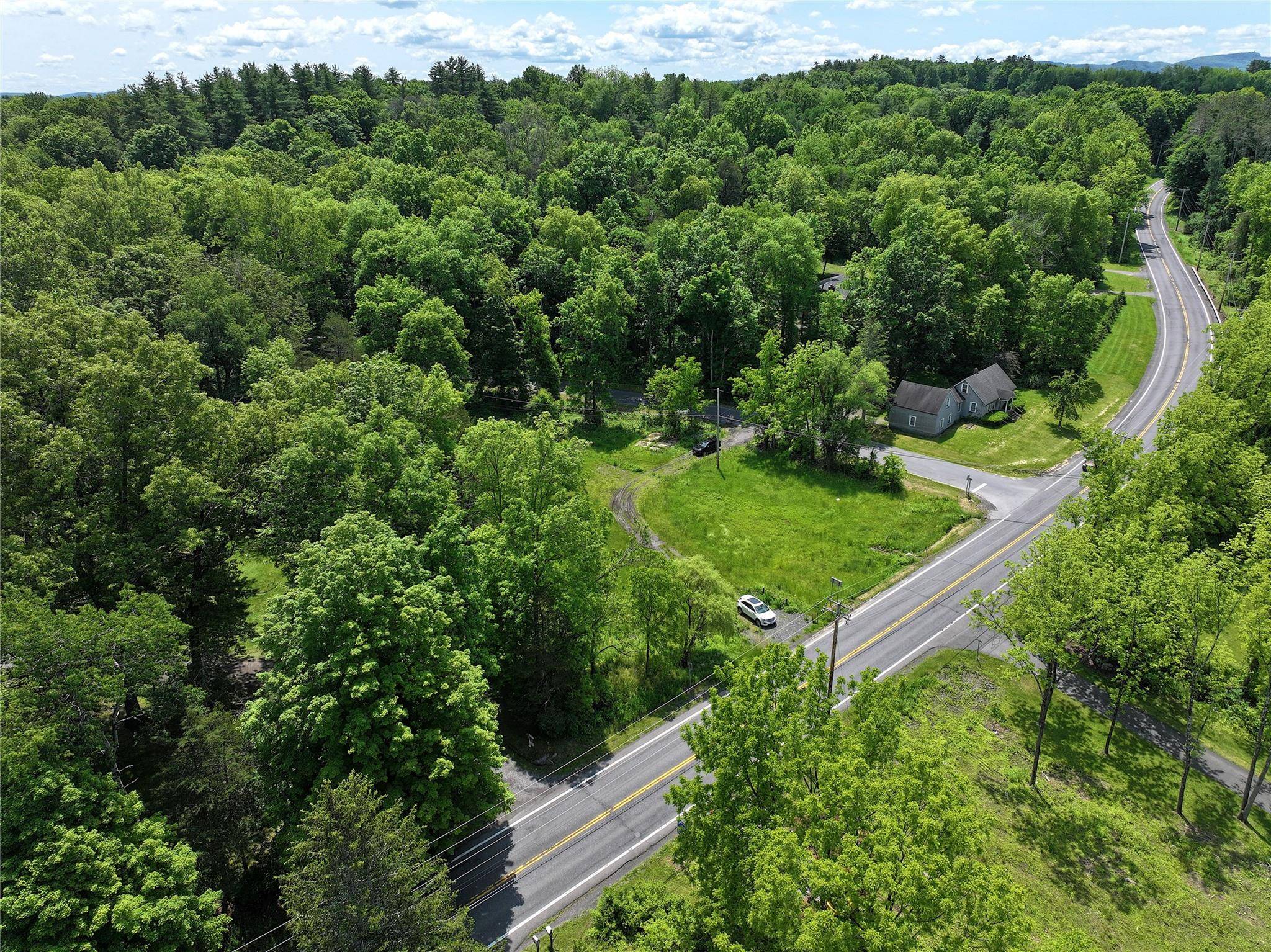 Kingston, NY 12401,2971 State Route 209