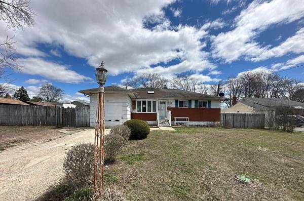 73 4th ST, Brentwood, NY 11717