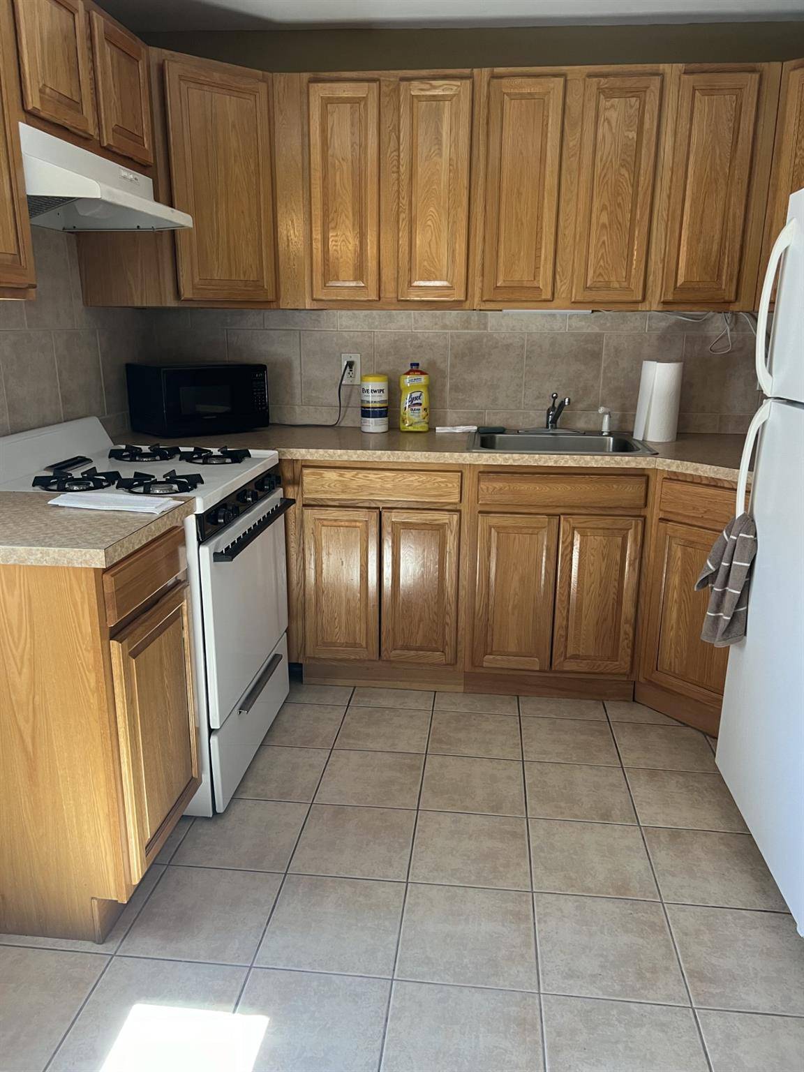 East Rockaway, NY 11518,428 Ocean Ave #2nd floor