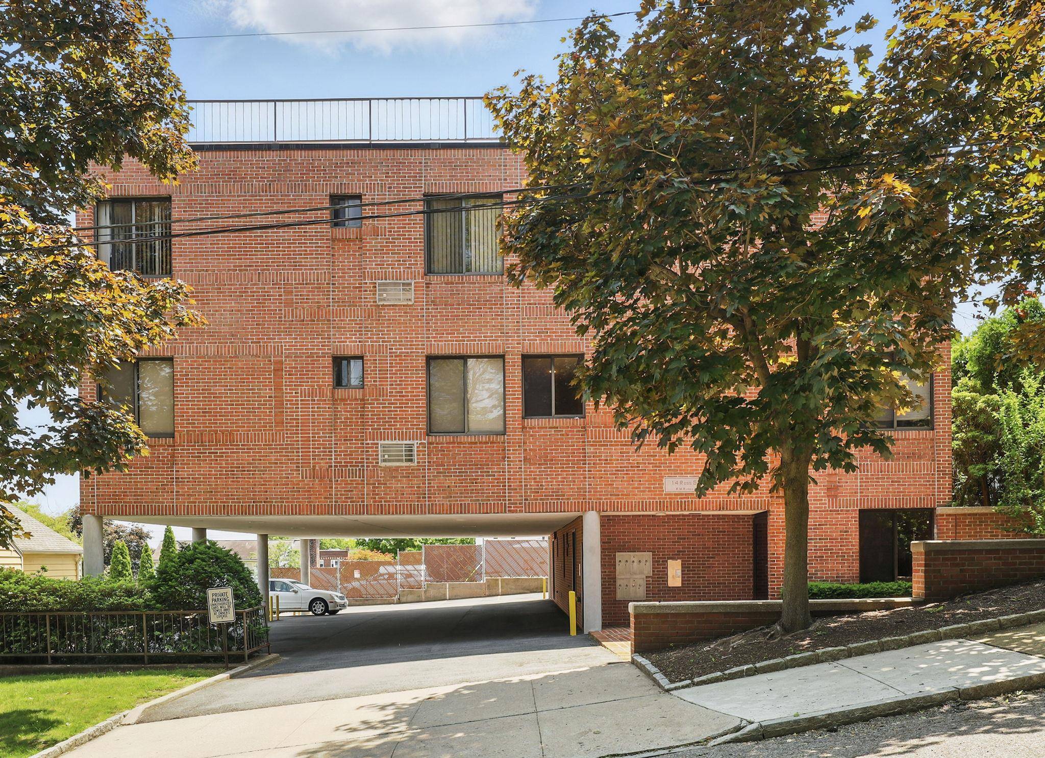 14 Ross ST, White Plains, NY 10603