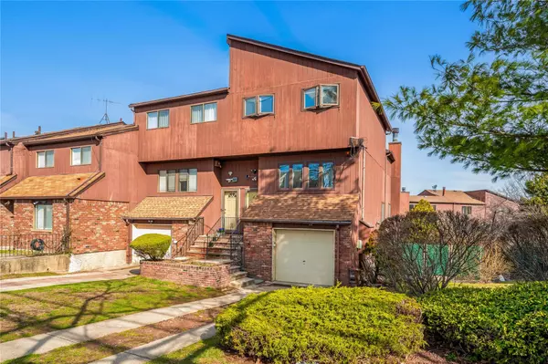Staten Island, NY 10304,995 West Fingerboard Road