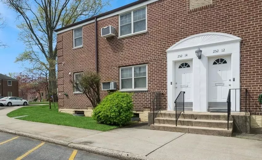 252-14 60th AVE ## 568, Little Neck, NY 11362