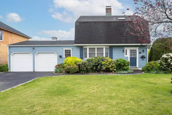 Westbury, NY 11590,178 Harvard ST