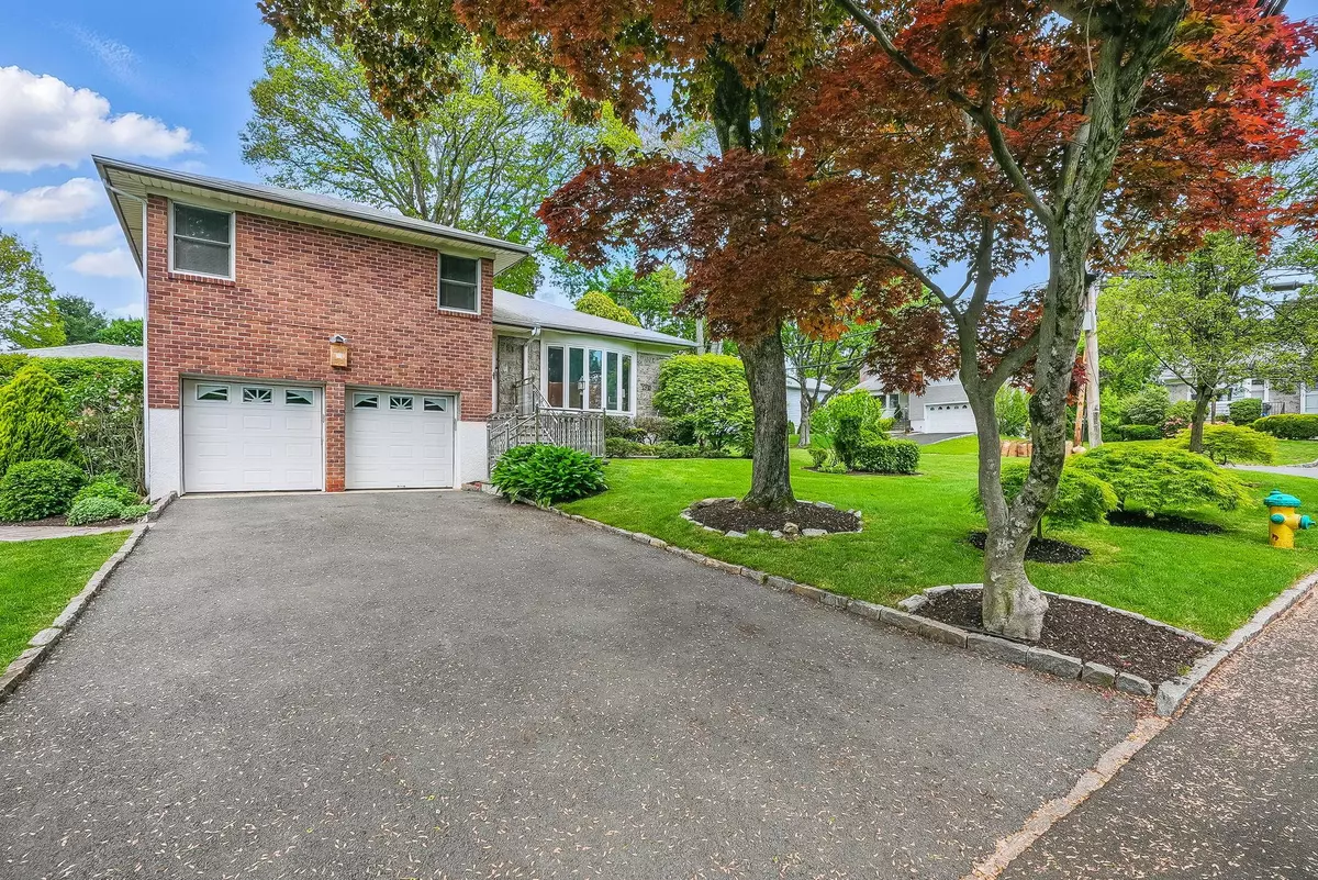 White Plains, NY 10605,4 Sylvan RD