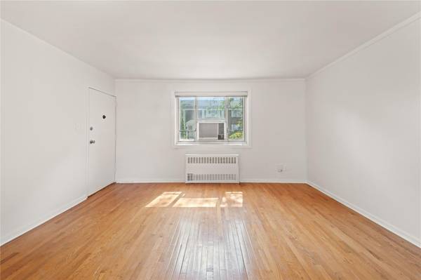 Queens Village, NY 11427,224-17 Manor RD #LOWER