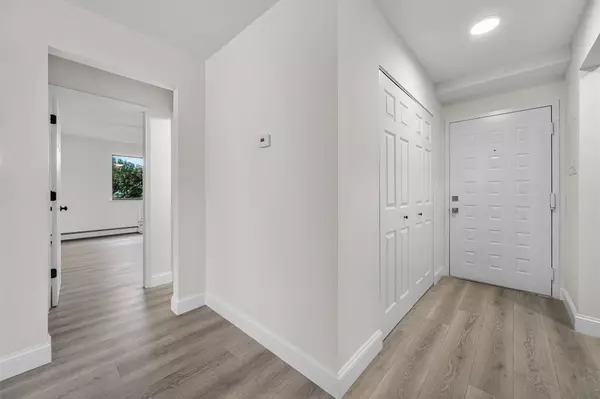 Ossining, NY 10562,2 Briarcliff DR #10