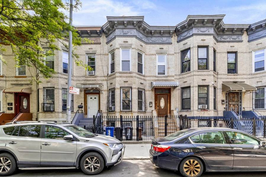 321 CORNELIA STREET, Brooklyn, NY 11237