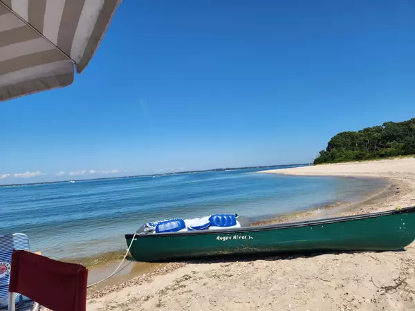 Sag Harbor, NY 11963,37 Noyac Harbor RD