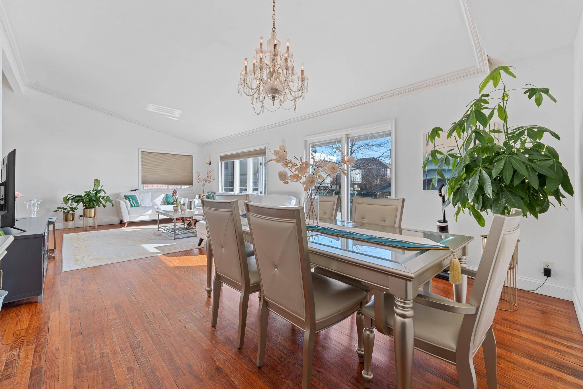 Brooklyn, NY 11234,299 Whitman DR
