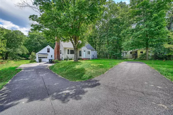 Washingtonville, NY 10992,33 Hudson RD
