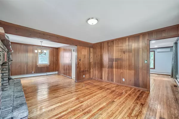 Washingtonville, NY 10992,33 Hudson RD