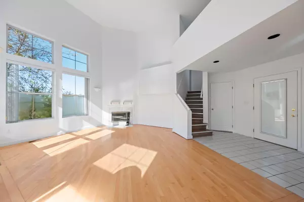 Poughquag, NY 12570,24 Delong ST