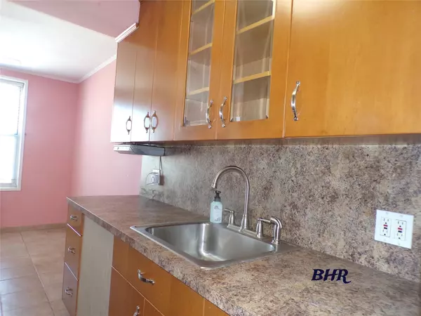 Brooklyn, NY 11229,2265 Gerritsen AVE #4G