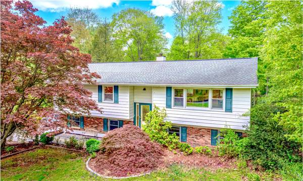 244 Shear Hill RD, Mahopac, NY 10541