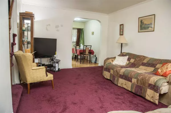 Saint Albans, NY 11412,114-22 197 ST